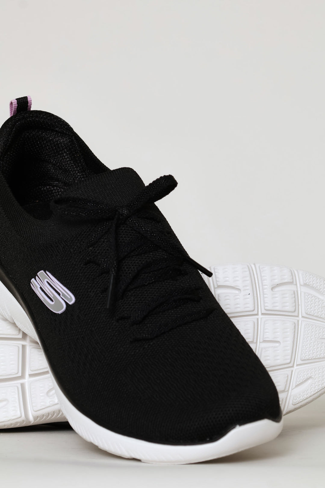 Summits Sneaker - Black