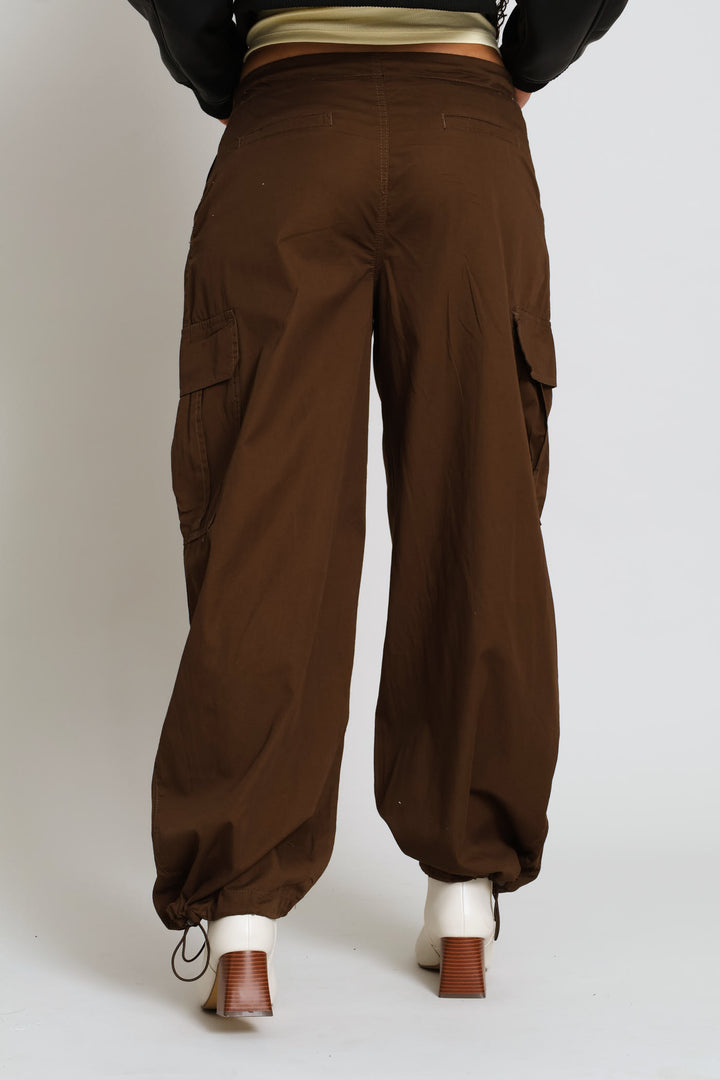 Baggy Cargo Parachute Pant - Brown