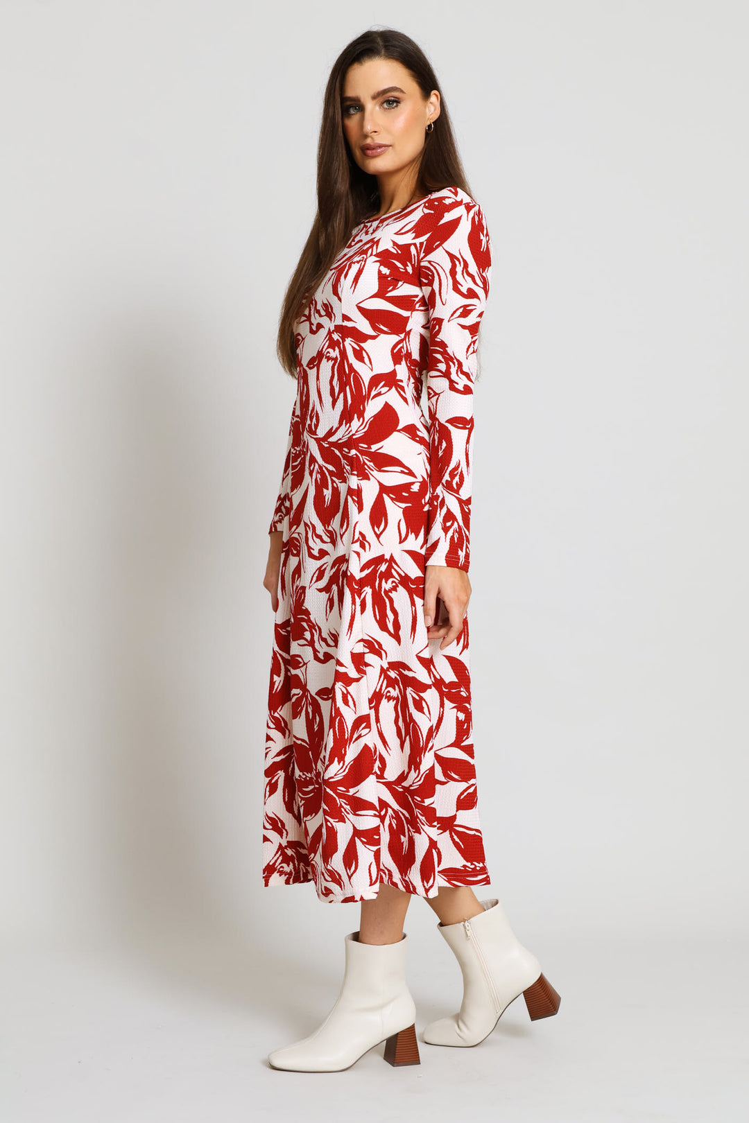 Fit & Flare Panelled Crinkle Midi Dress - White/Red