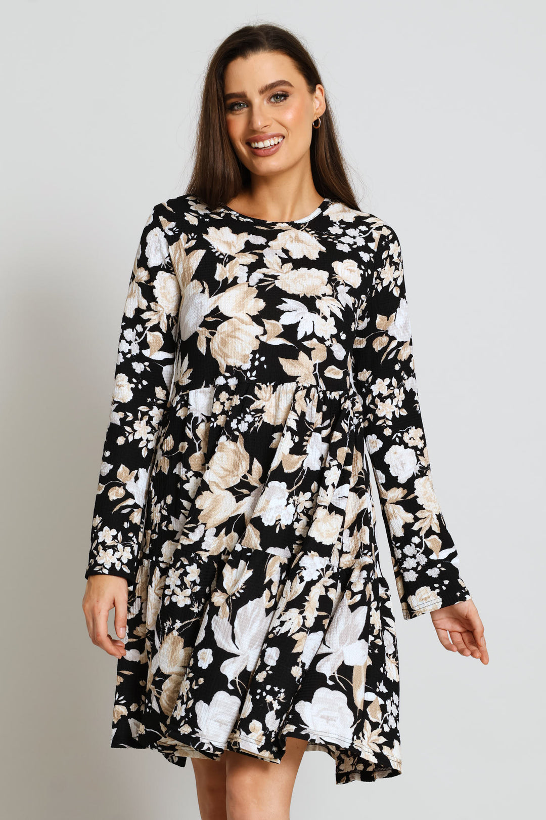 Long Sleeve Tiered Crinkle Mini Dress - Black/White