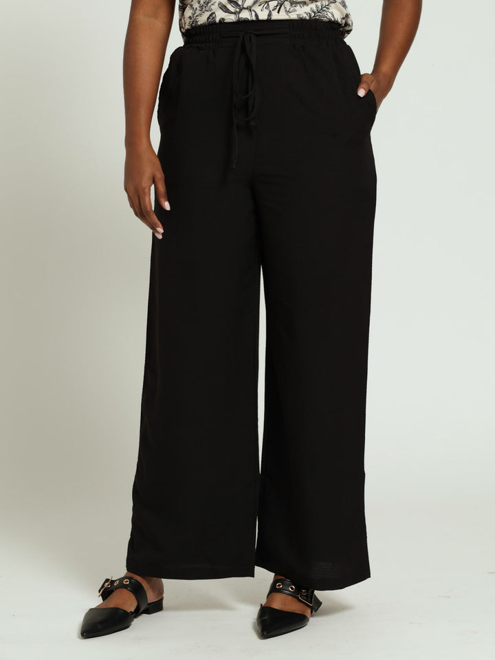 Pull-On Wideleg Capri Pants With Tie - Black