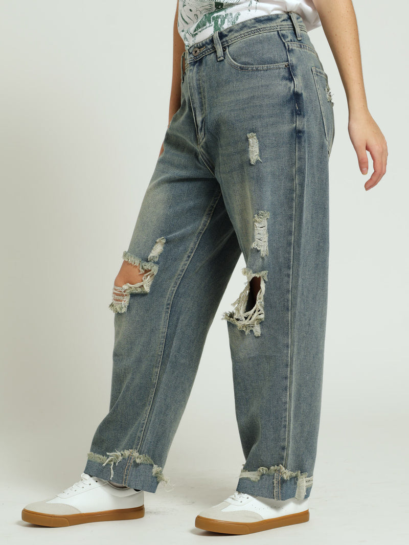 Ripped Knee Boyfriend Jean - Dark Wash/Brown