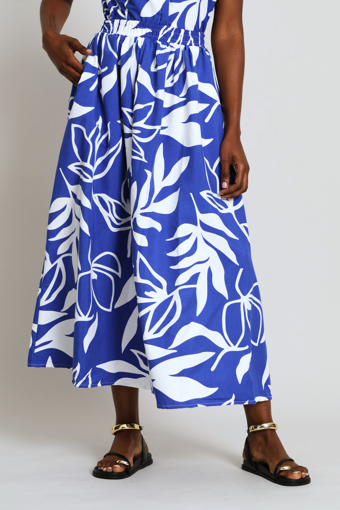 Textured Flare Midi Skirt - Cobalt/White