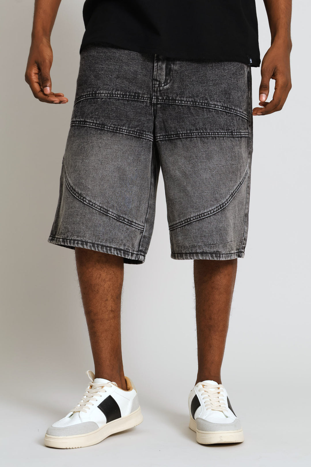 Cut Line Baggy Denim - Black