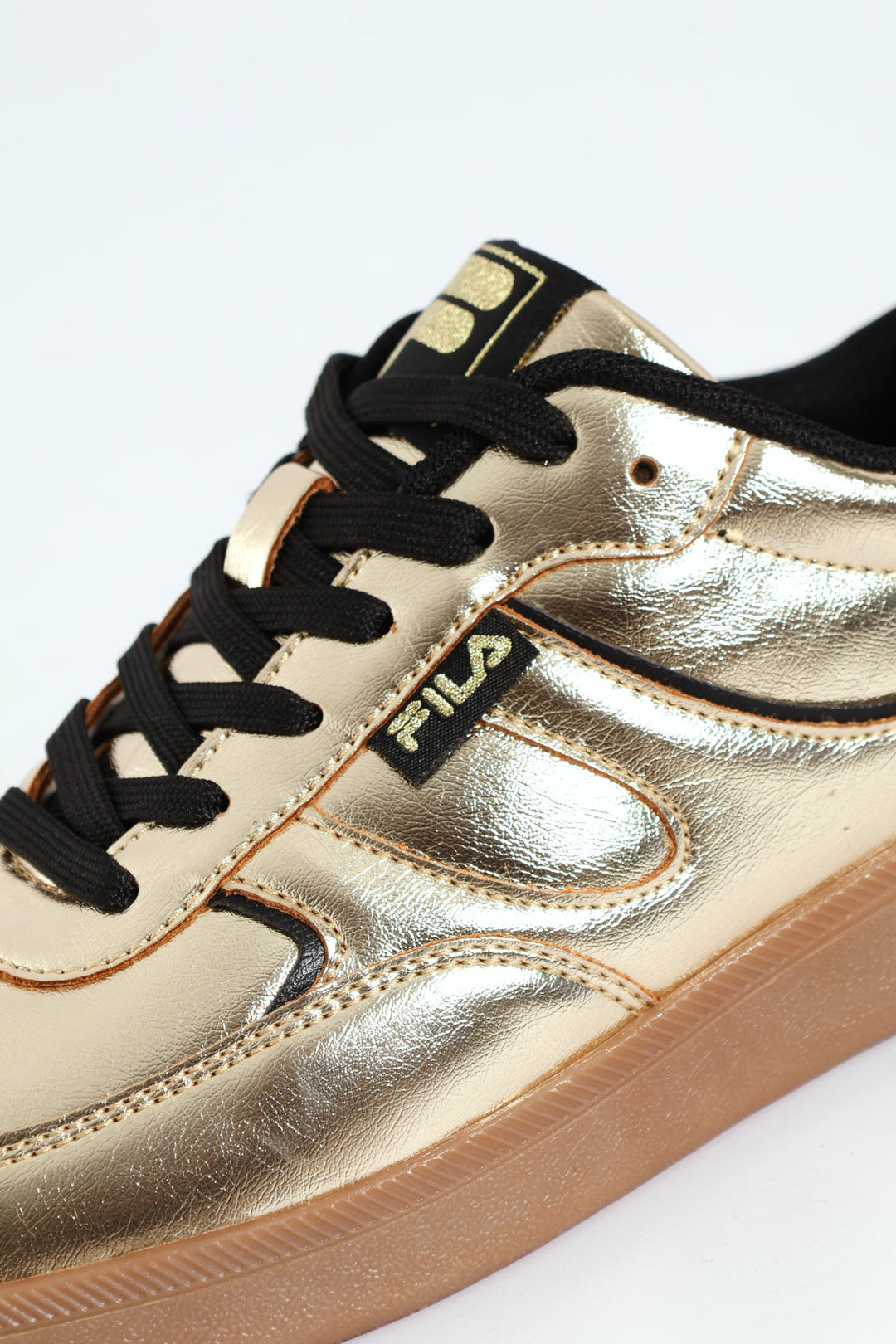 Cassie Retro Metallic Sneaker Gold