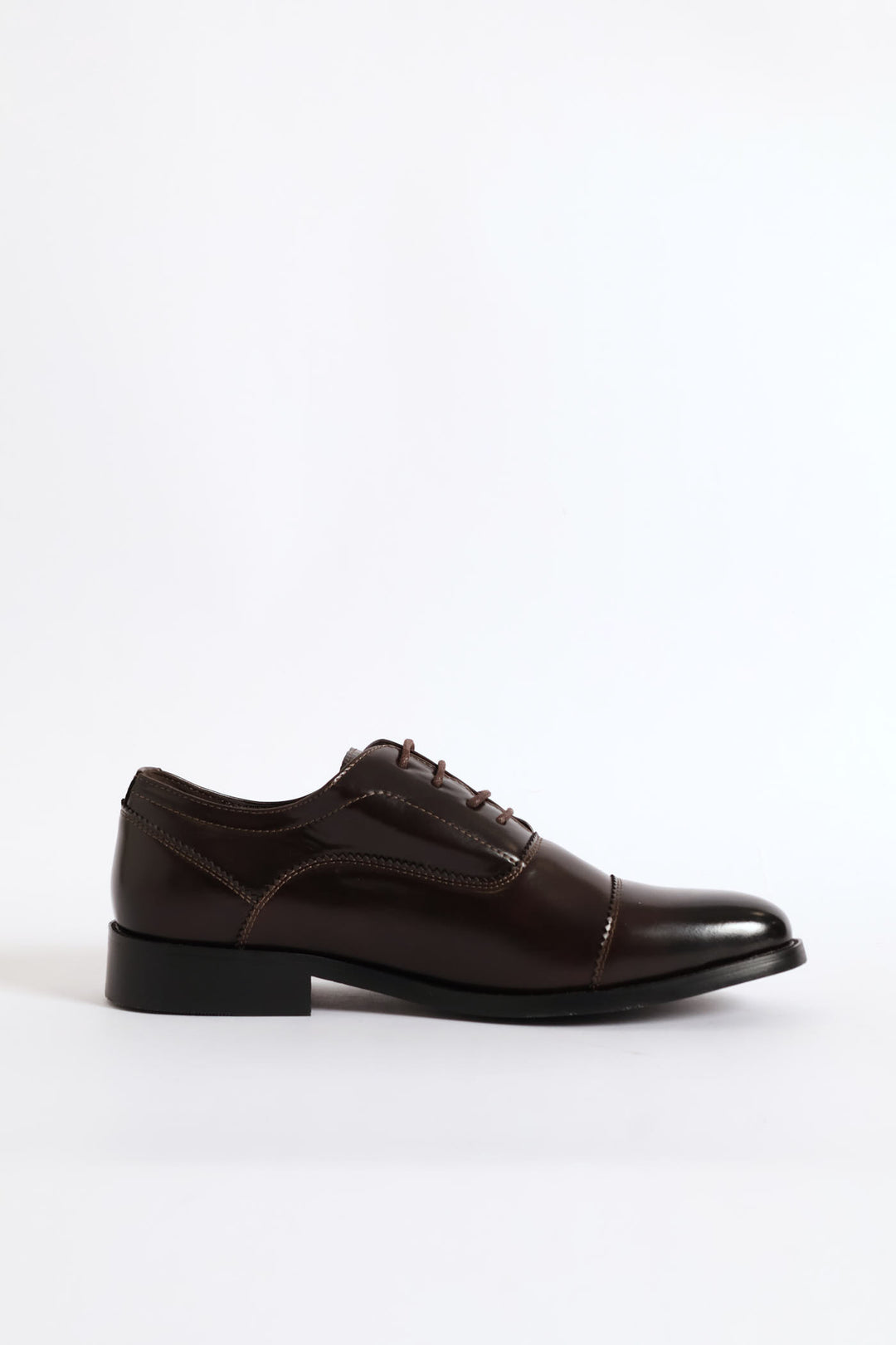 Lace Up Almond Toe Oxford Shoe - Chocolate