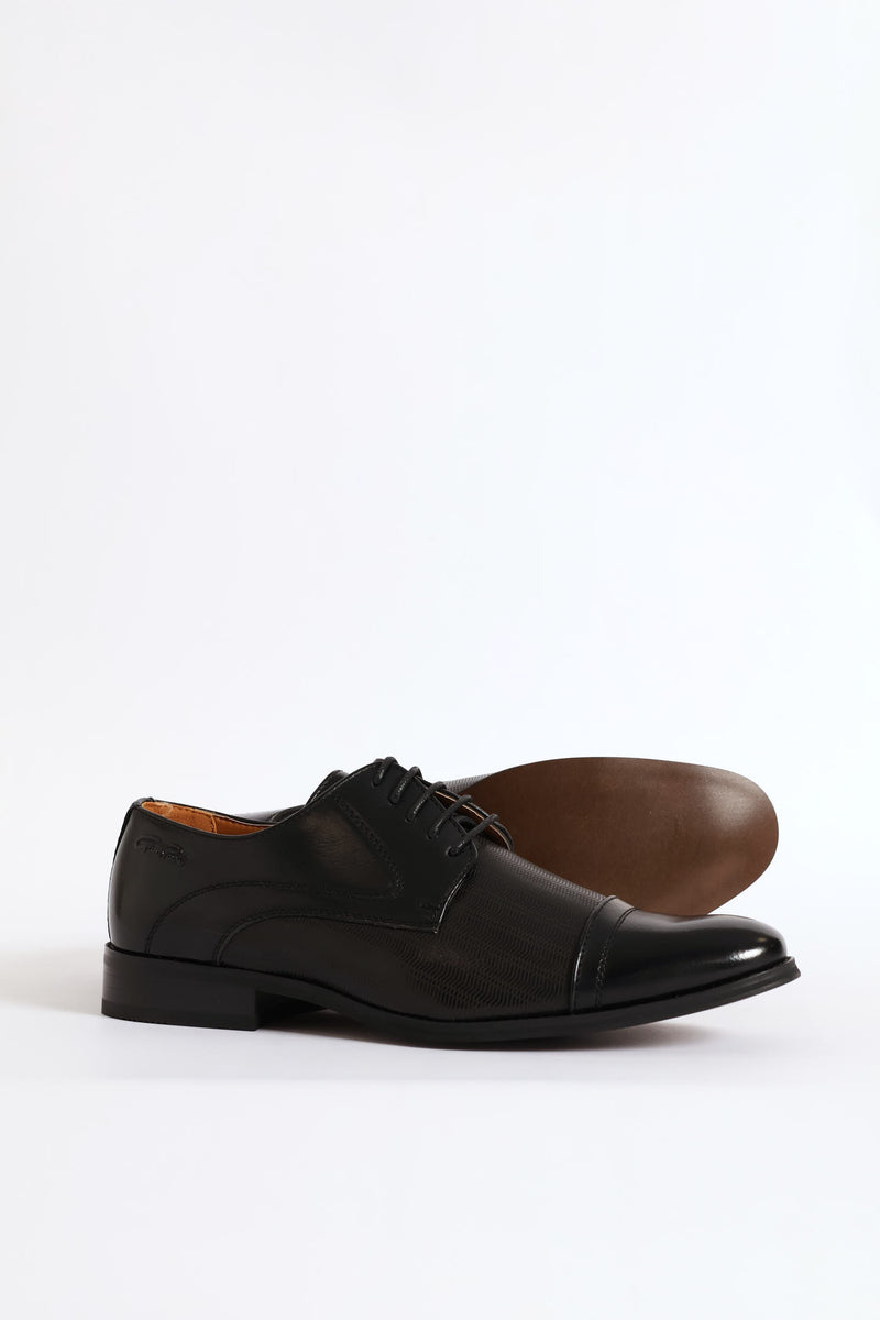 Laser Detail Toe Cap Derby Shoe - Black