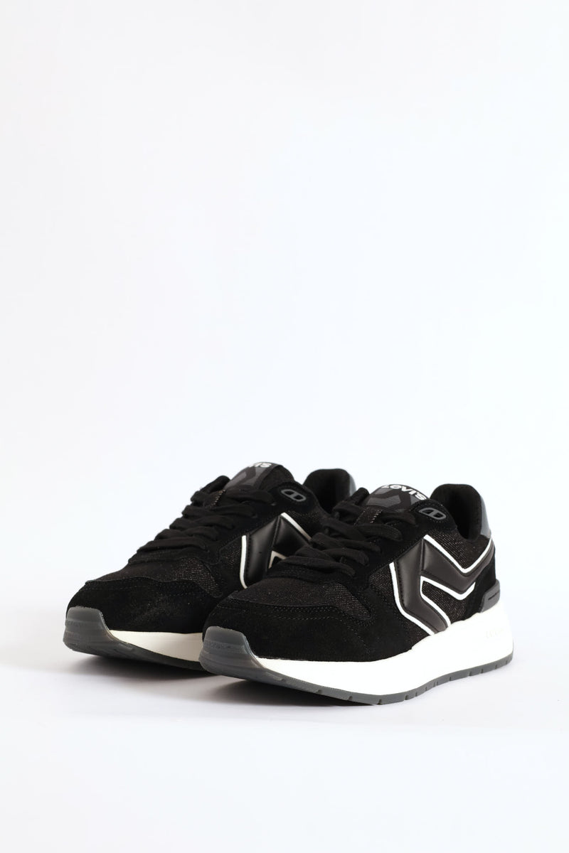 Charge Retro Trainer - Grey