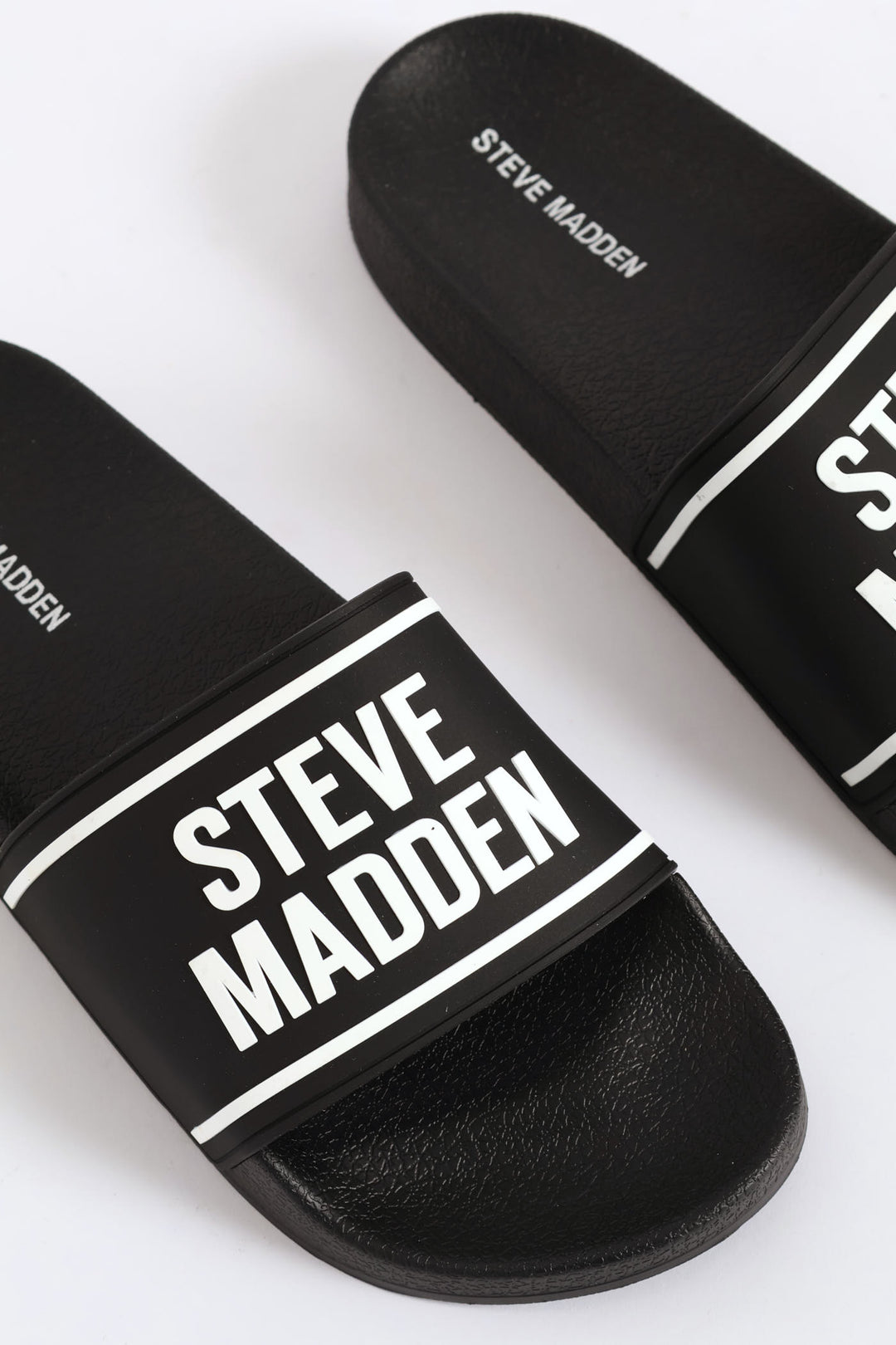 Surfer Logo Slide - White