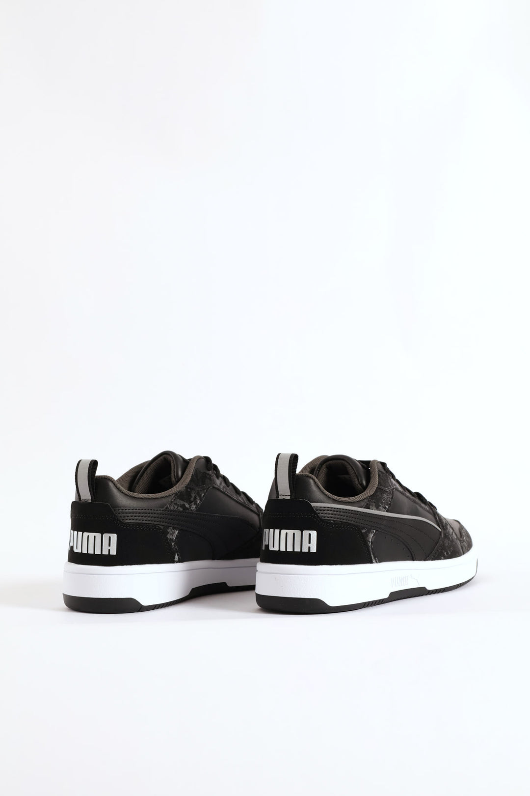 Rebound V6 Lo Day Night Sneaker - Black/Grey