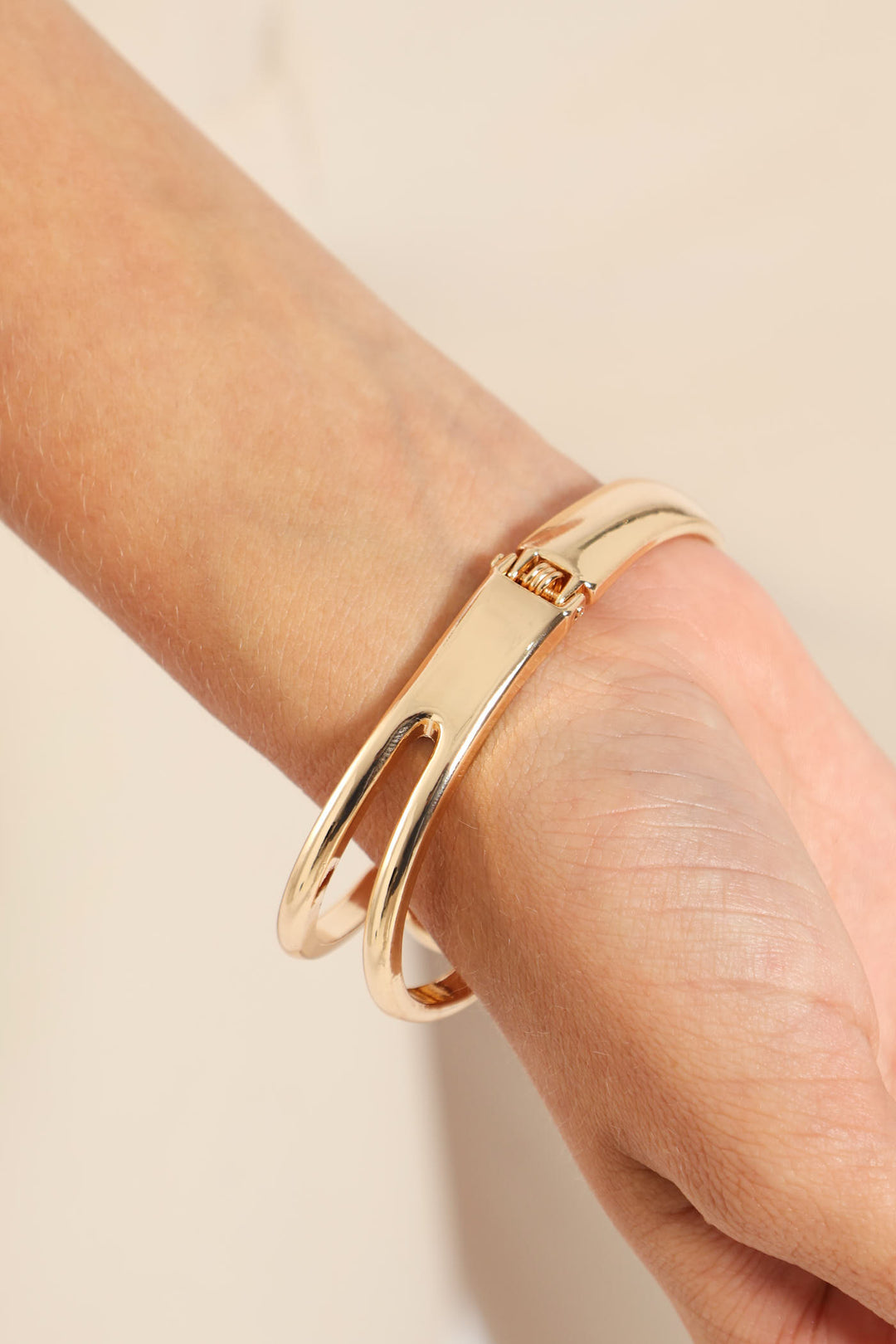 Cutout Rounded Cuff Bangle - Gold