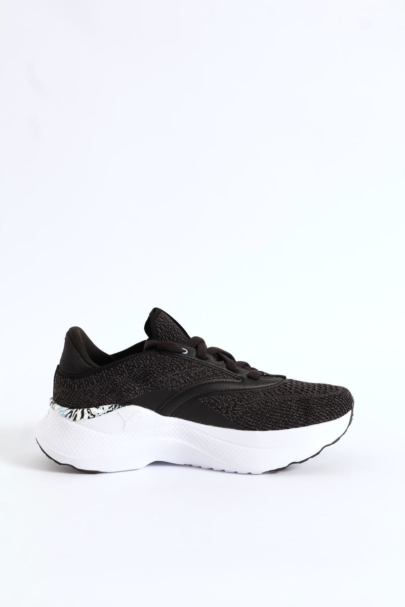 Softride Mayve Mystic Sneaker - Black