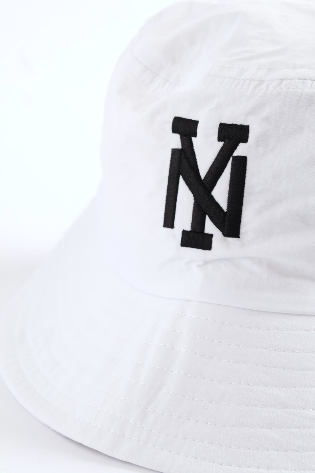Bucket Hat - White/Black