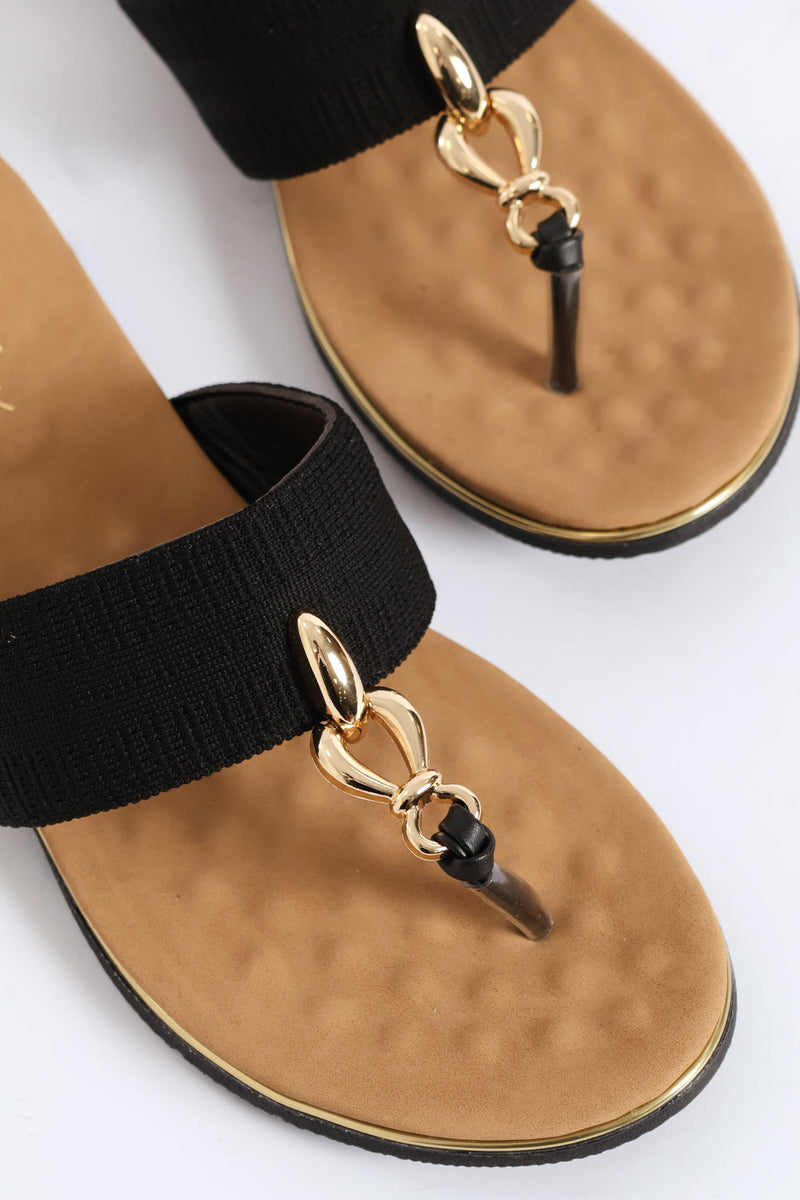 Thong Sandal On Comfort Outsole - Black
