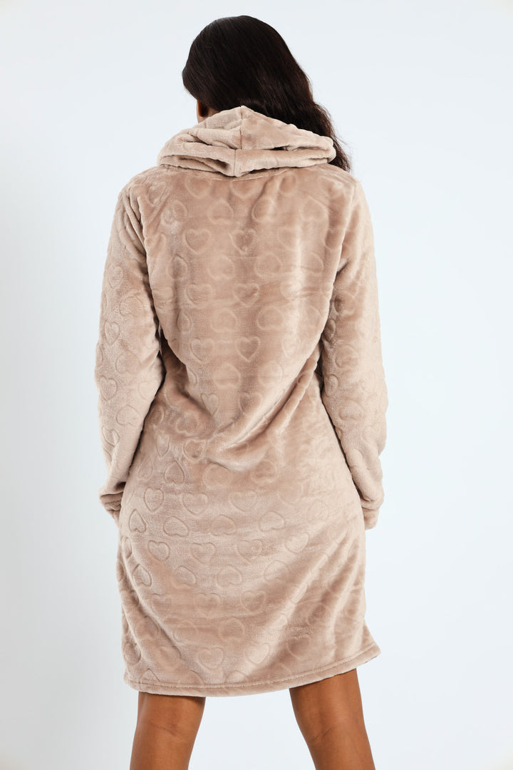 Slim Fit Embossed Hearts Snuggie - Light Brown