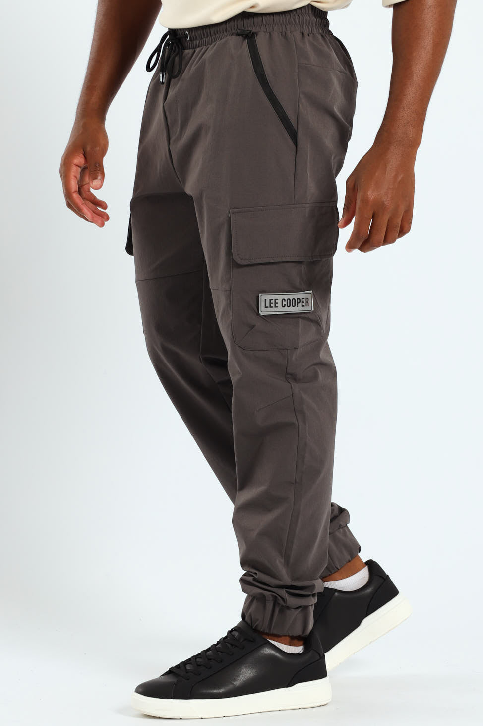 Asher Nylon Jogger - Charcoal