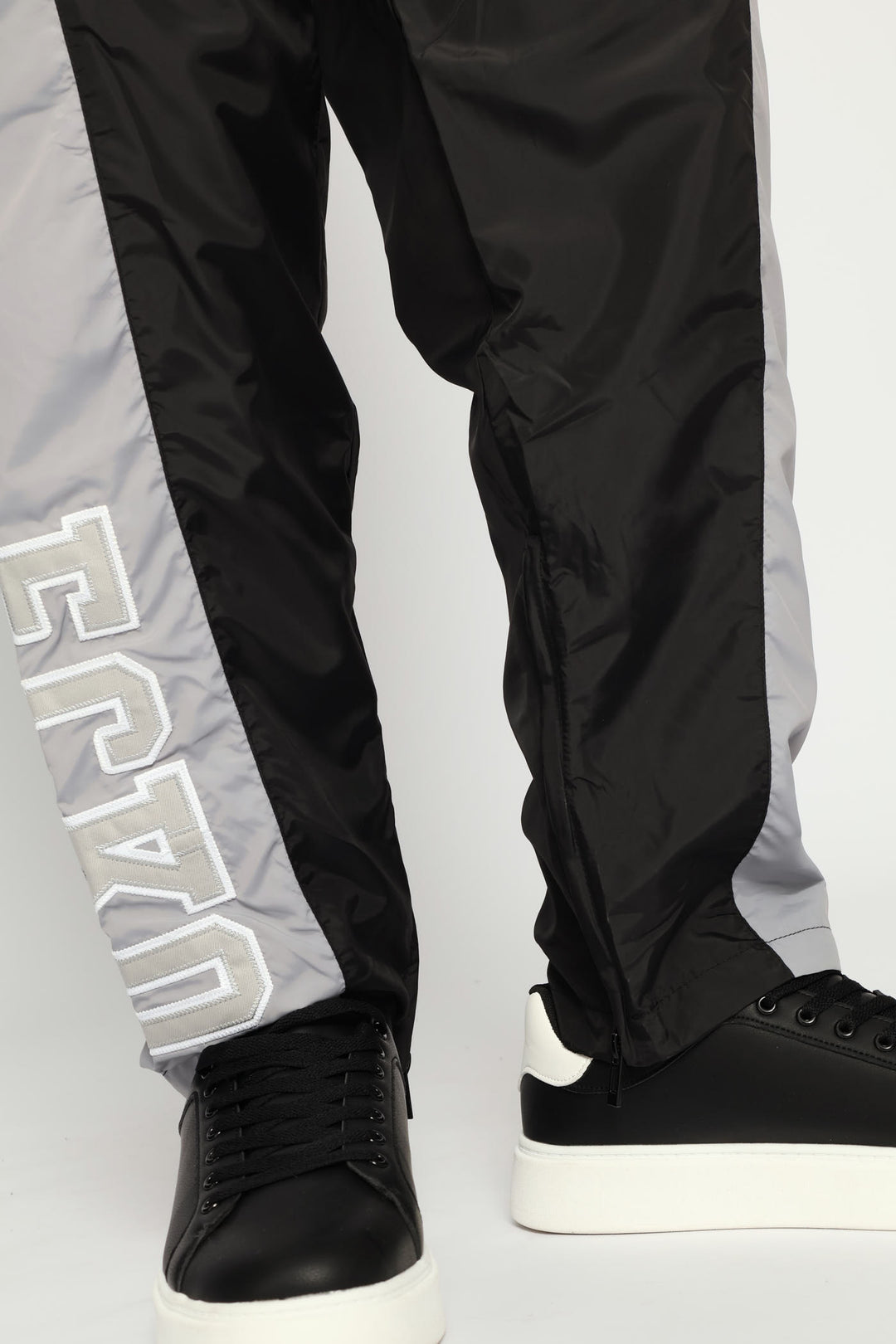 Contrast Trackpants - Black/Grey
