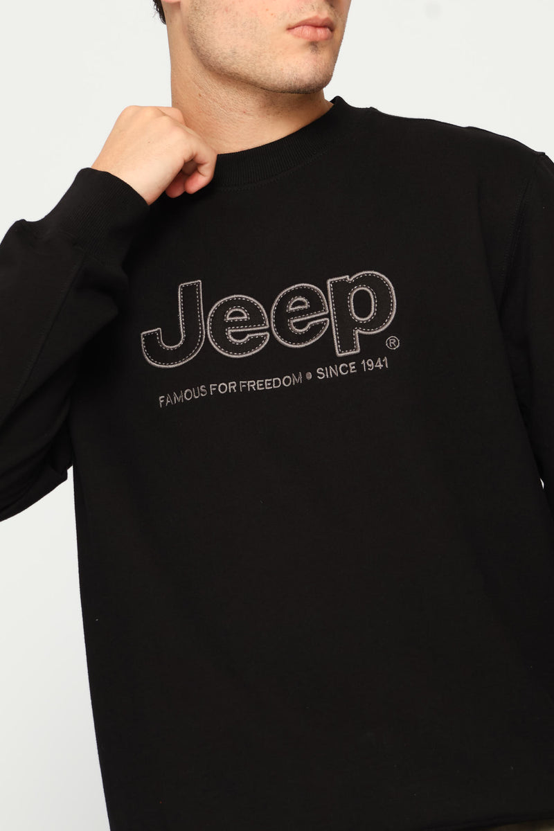 Core Applique Fleece Crewneck - Black