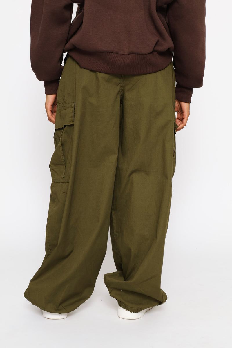 Baggy Cargo Parachute Pant - Fatigue