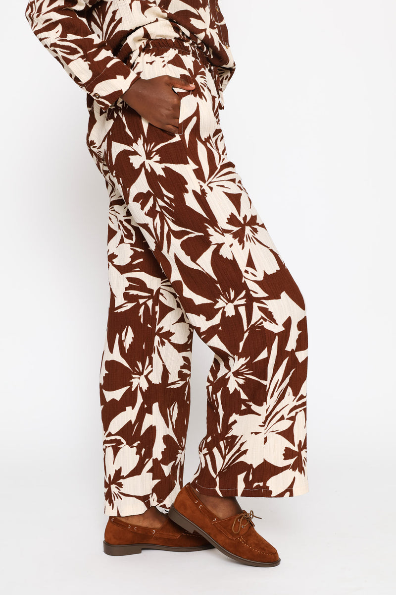 Pull-On Statement Wide Leg Pants - Cream/Chocolate
