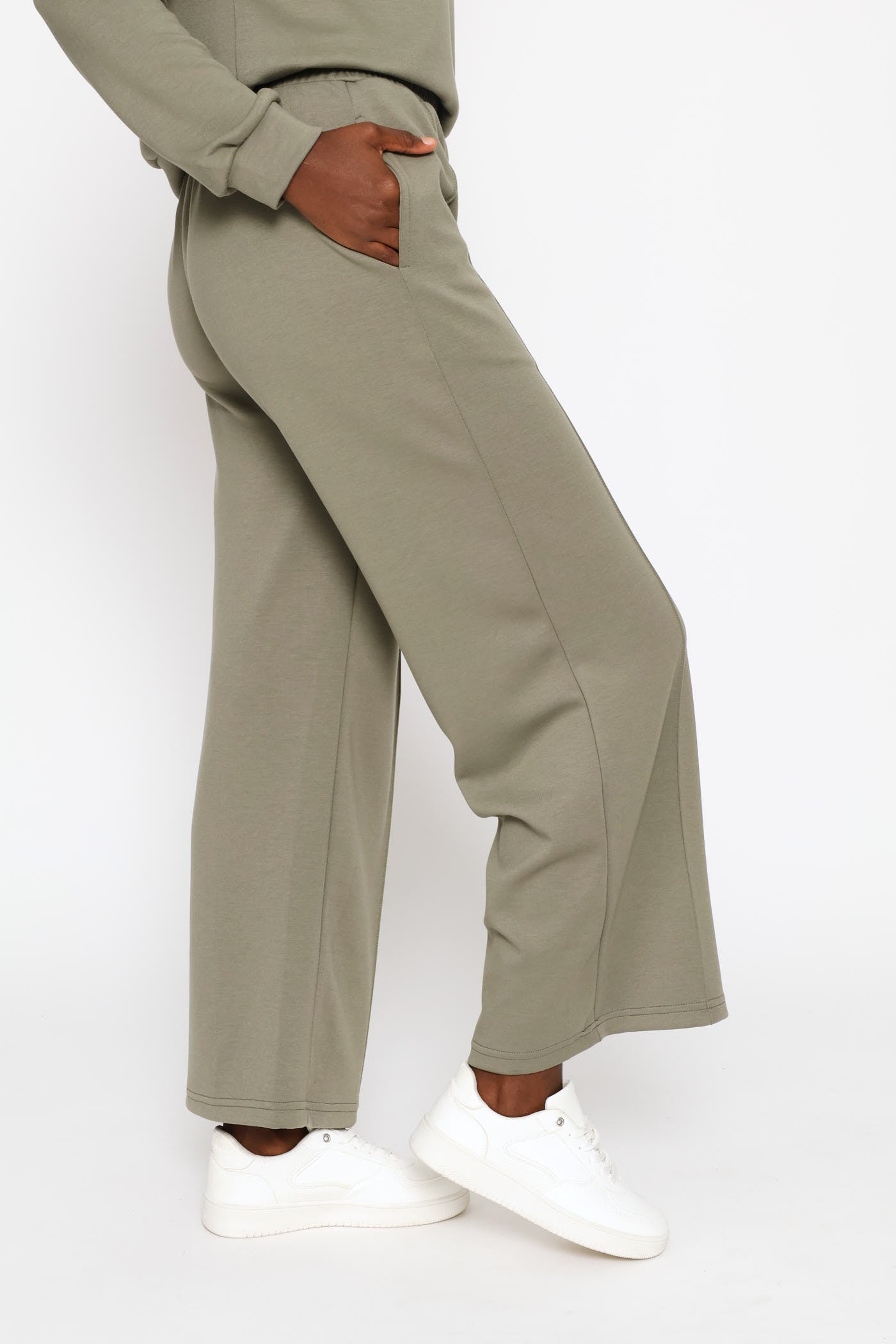 Ladies Plush Pintuck Wide Leg Track Pants - Olive – Edgars
