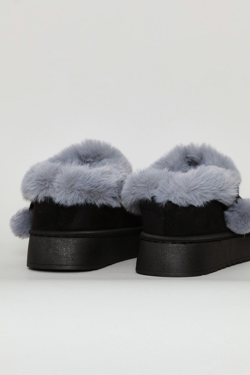 Side Bow & Pom Pom Snow Boot - Black