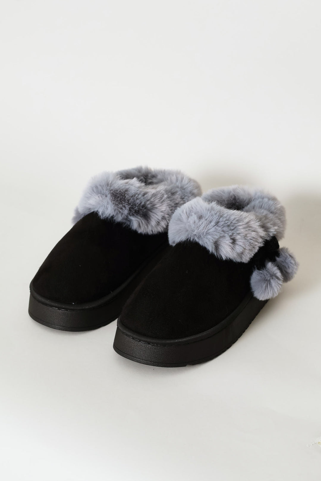 Side Bow & Pom Pom Snow Boot - Black