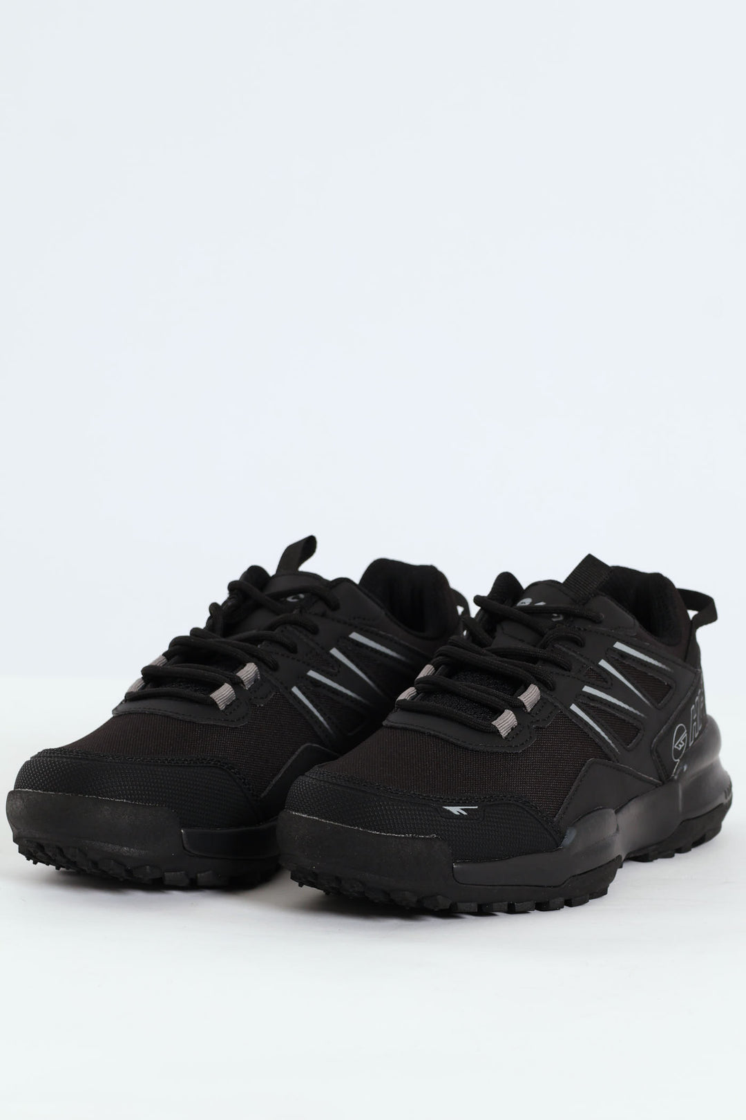 Tempest Outdoor Trainer - Black
