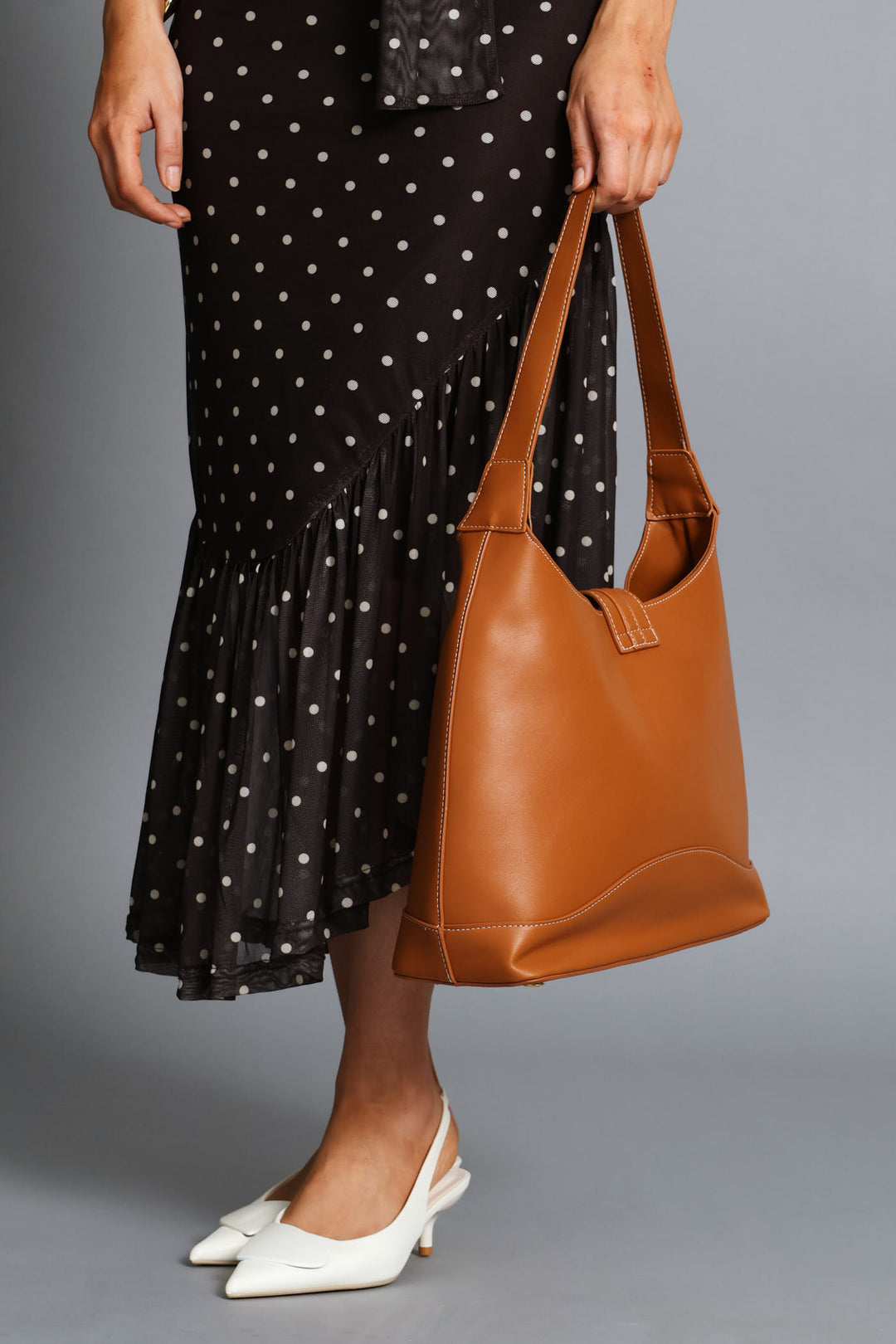 Snaffle Detail Shoulder Bag - Tan