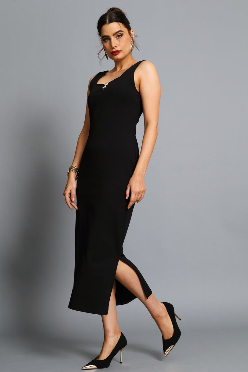 Trim Slit Detail Maxi Dress - Black