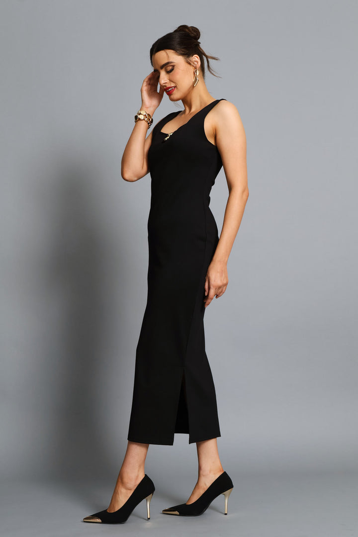 Trim Slit Detail Maxi Dress - Black