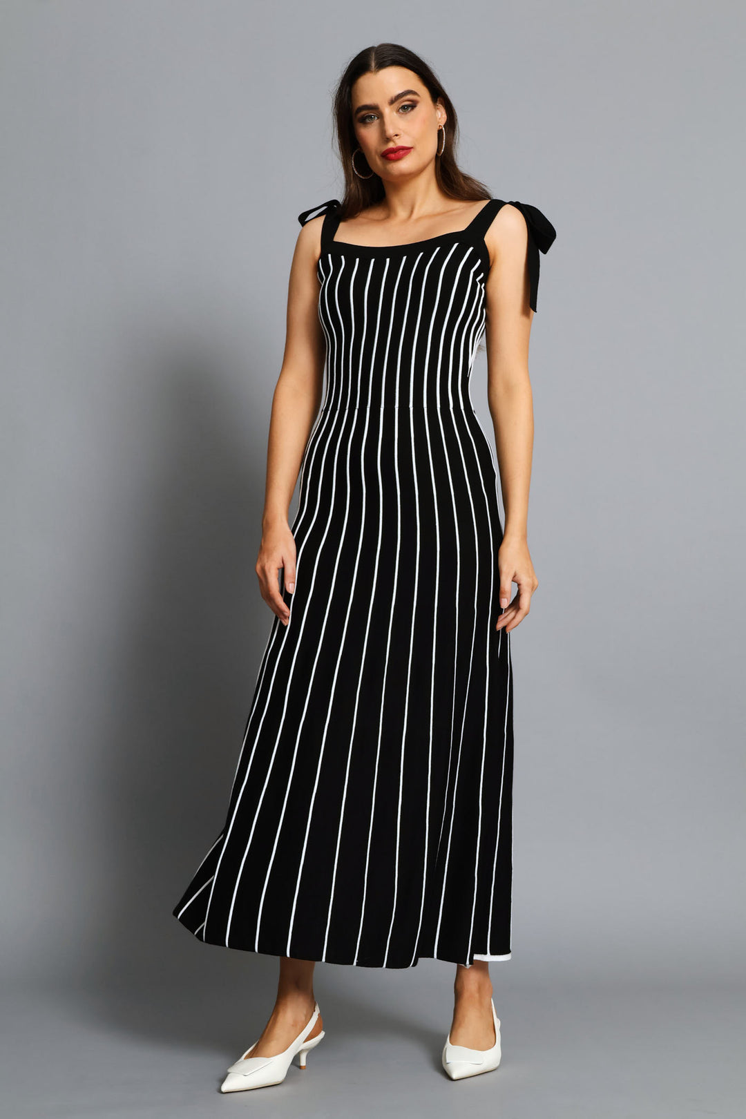 Tie Up Constrast Knitwear Midi Dress - Black