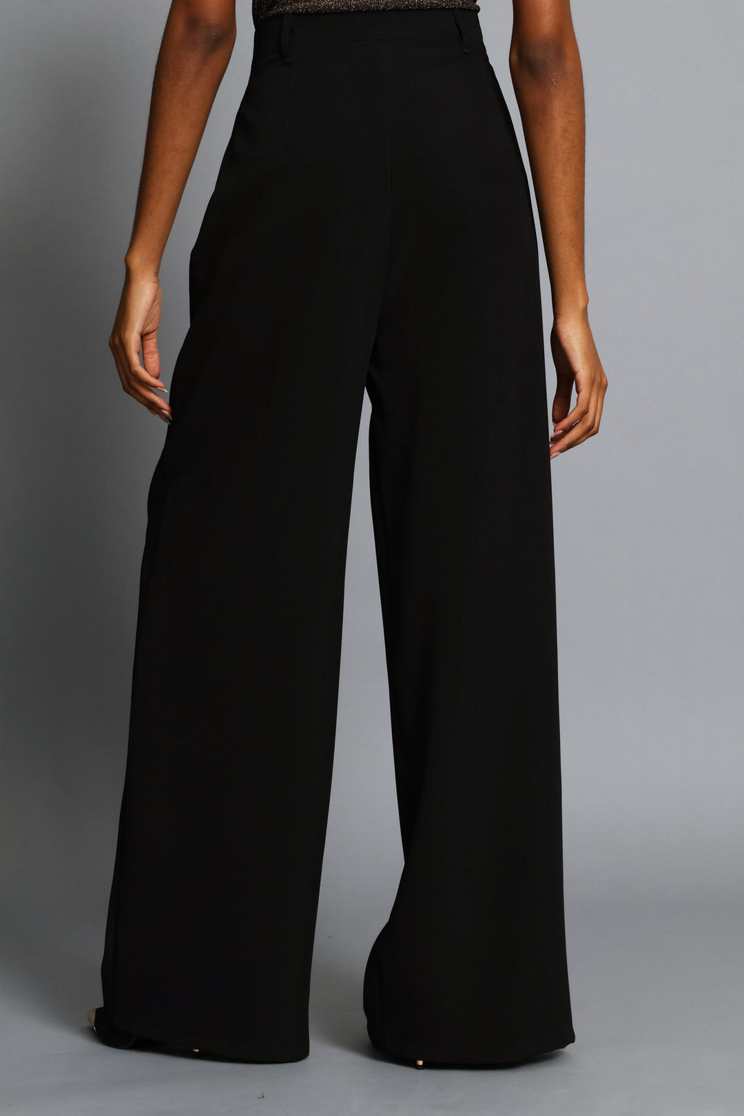 Inverted Pleat Wide Leg Pant - Black