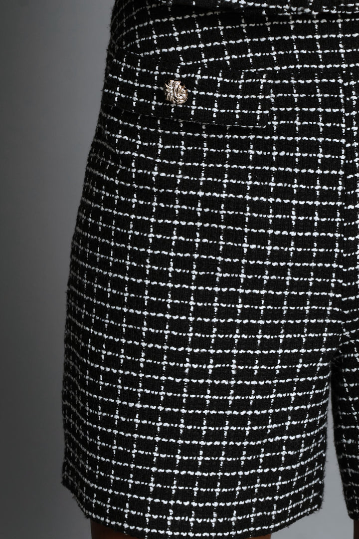 Fancy Button Tweed Short - Black/White