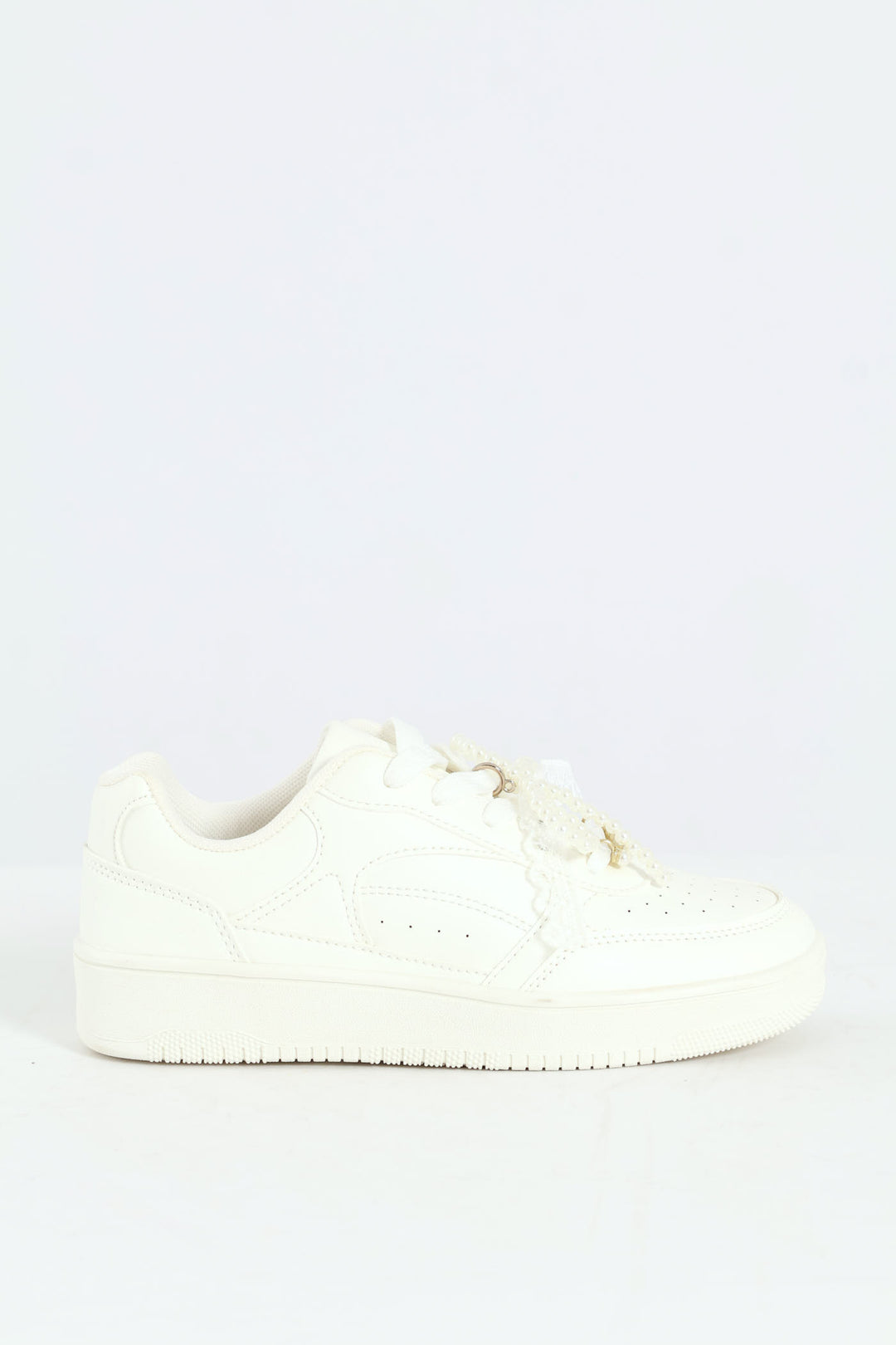 Girls Pearl Trim Basic Sneaker - White