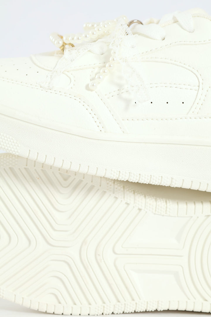 Girls Pearl Trim Basic Sneaker - White