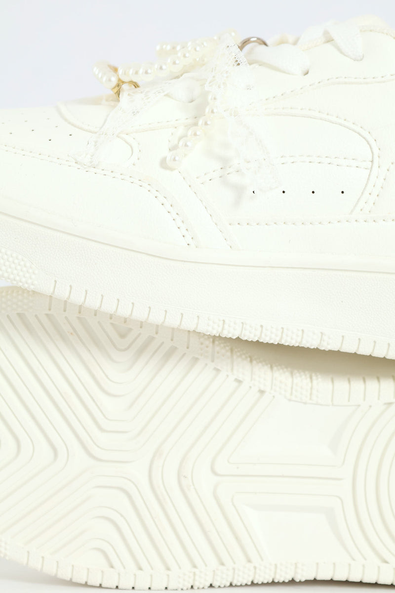 Girls Pearl Trim Basic Sneaker - White