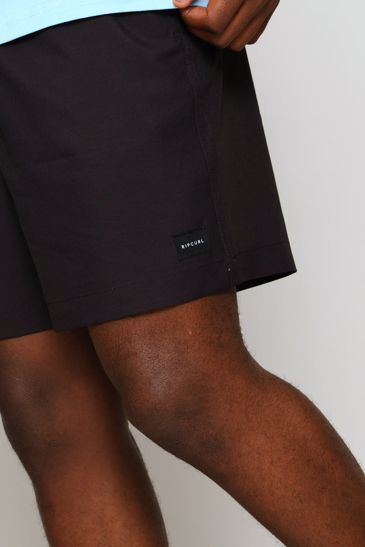 Offset Volley Shorts - Black