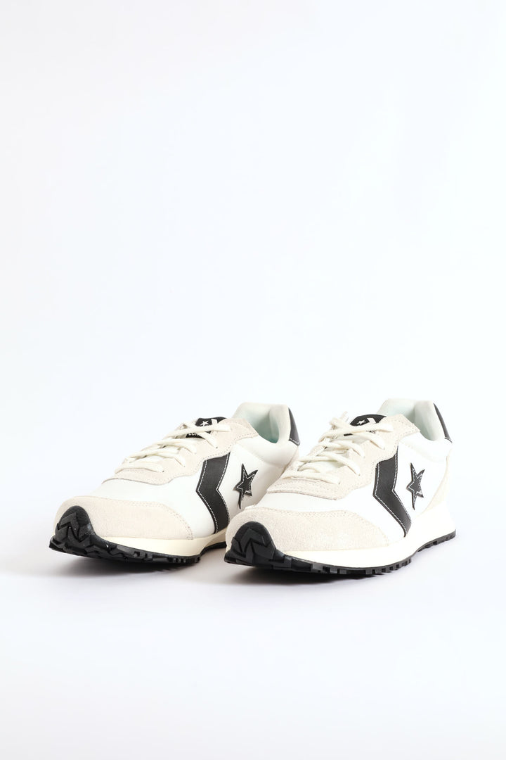 Omega Trainer - Off White