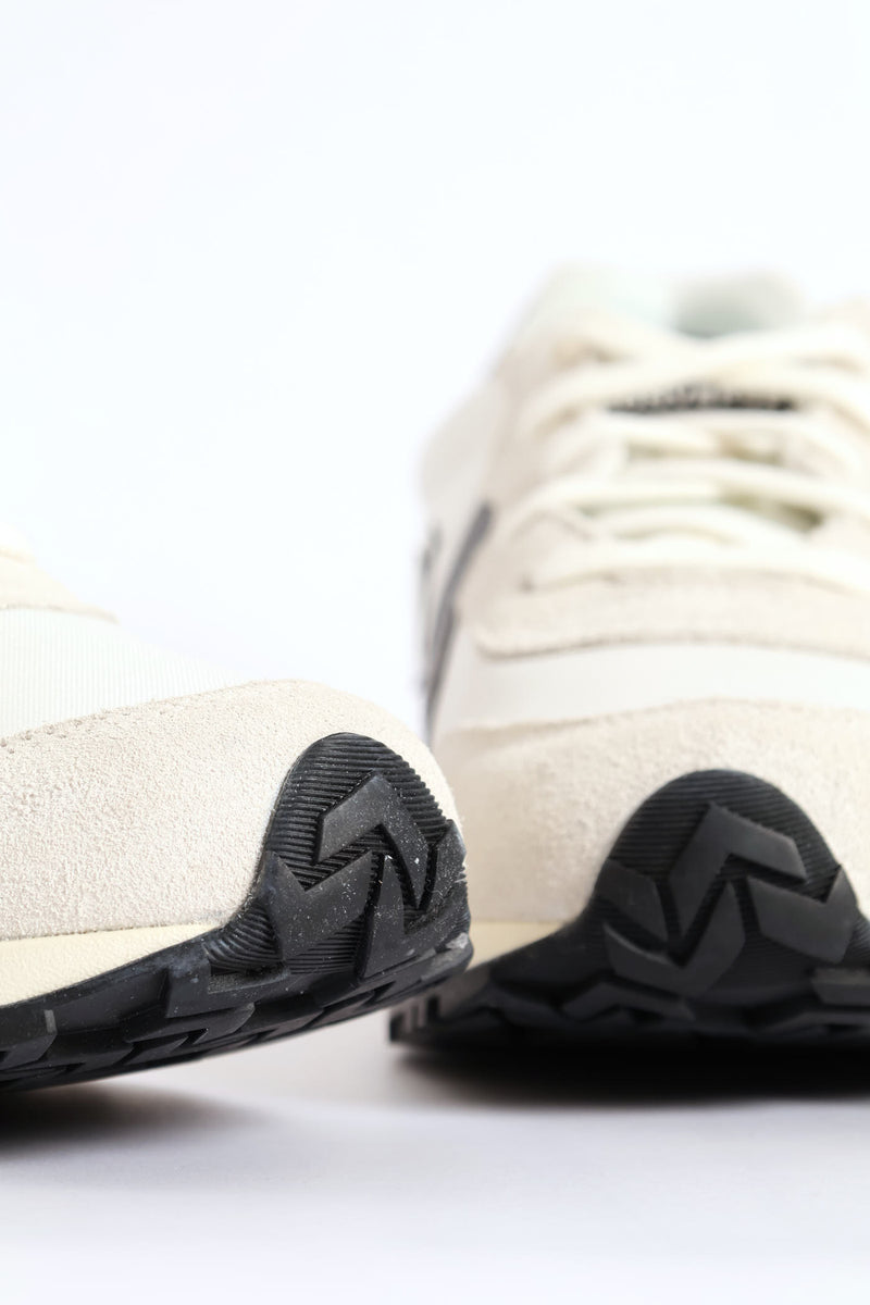 Omega Trainer - Off White