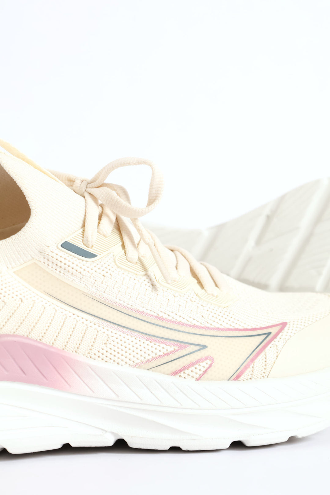 Sante Ana Knitted Trainer - Cream