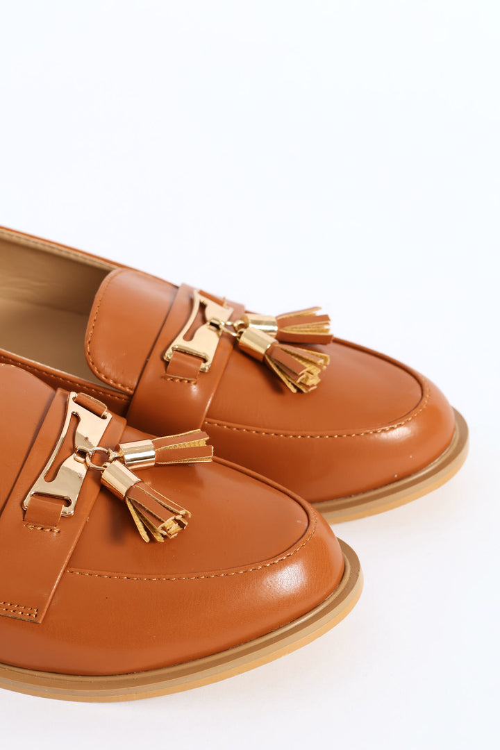 Metal Bar Tassle Patent Smart Loafer - Tan