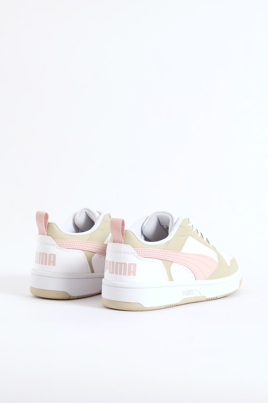 Girls Rebound V6 Low Jr Sneaker - Multi