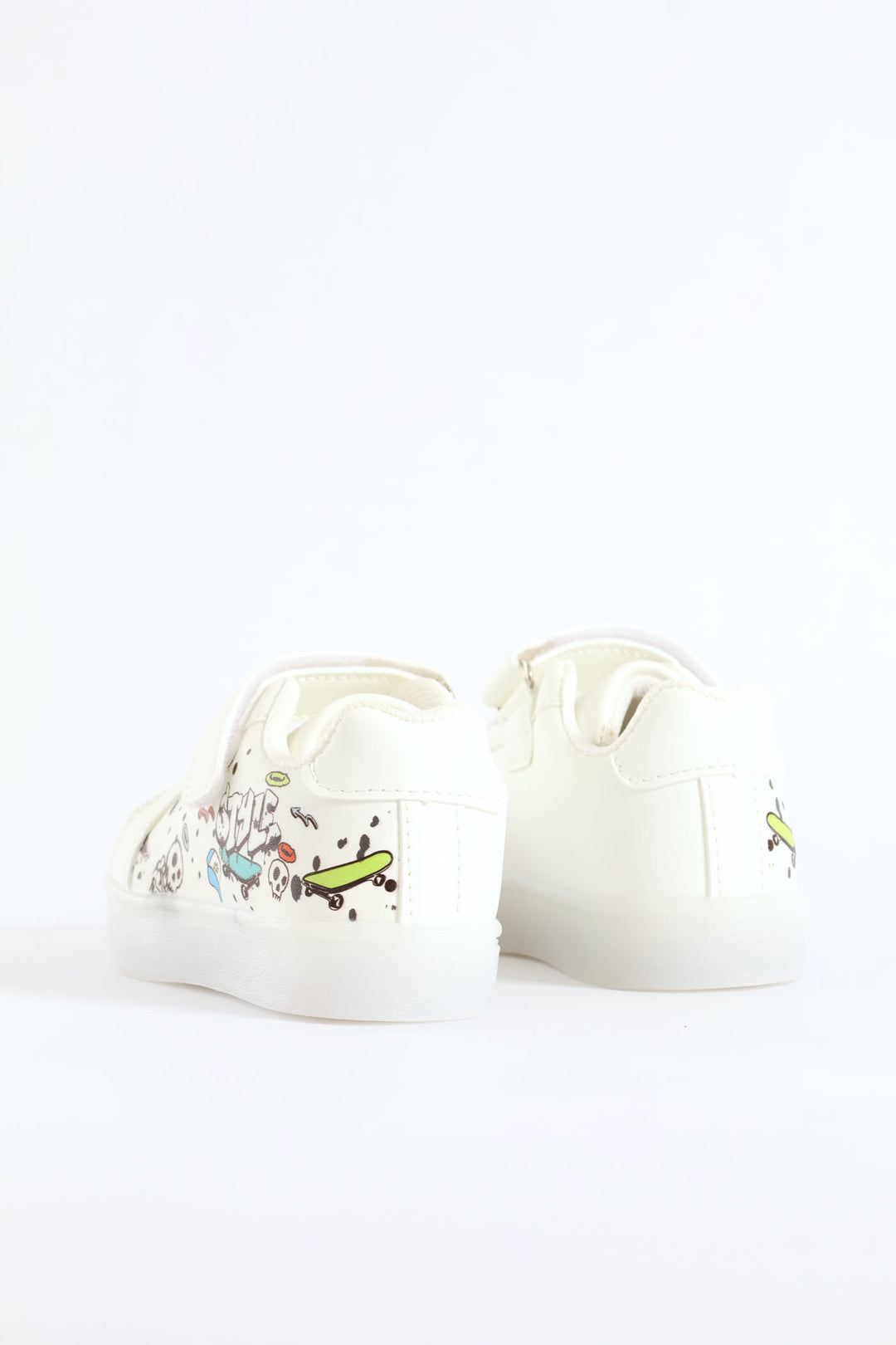 Pre-Boys Graffiti Lightup Sneaker - White