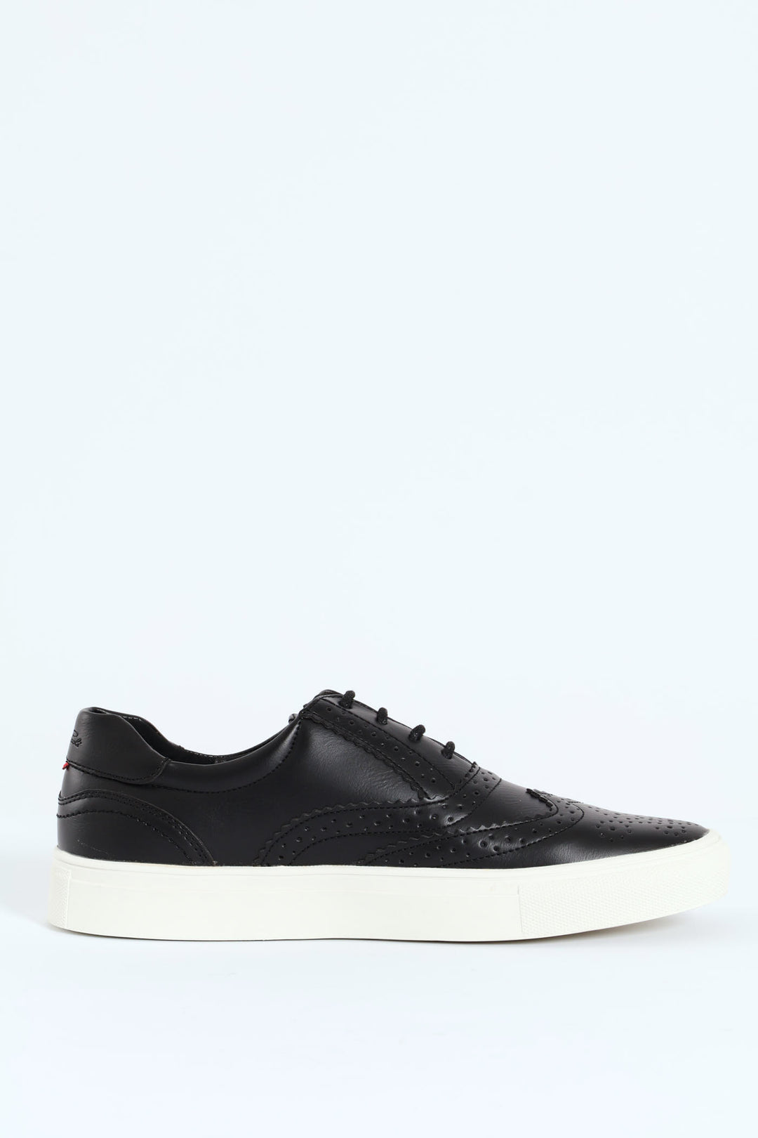 Brogue Detailed Cemented Lace Up Shoe - Black