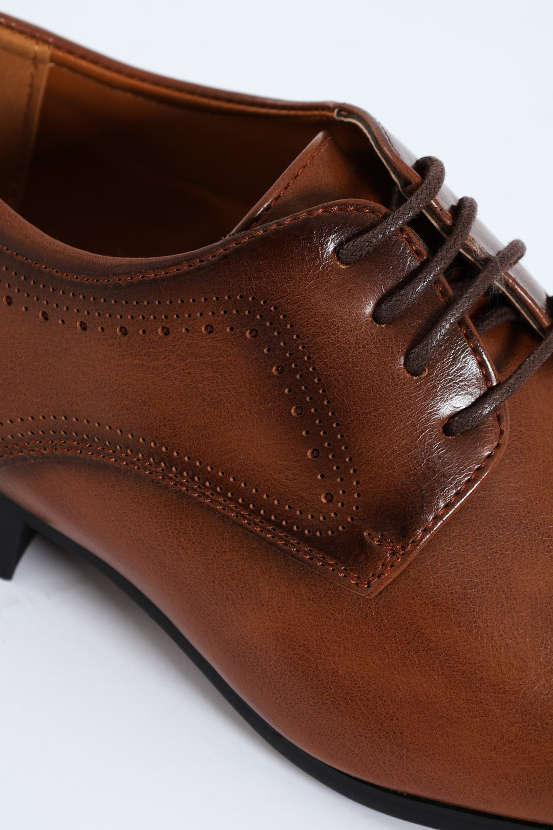 Patterned Pin Punch Lace Up Derby Shoe - Tan