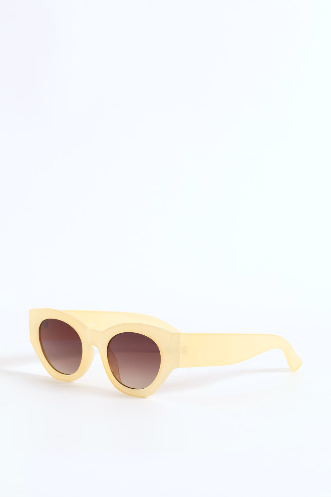 Narrow Oval Cateye Brown Gradient Lense Sunglasses - Light Yellow