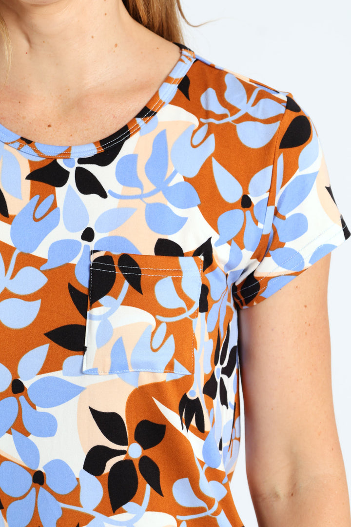 Floral Print Swirl Pocket Tee - Cream/Blue