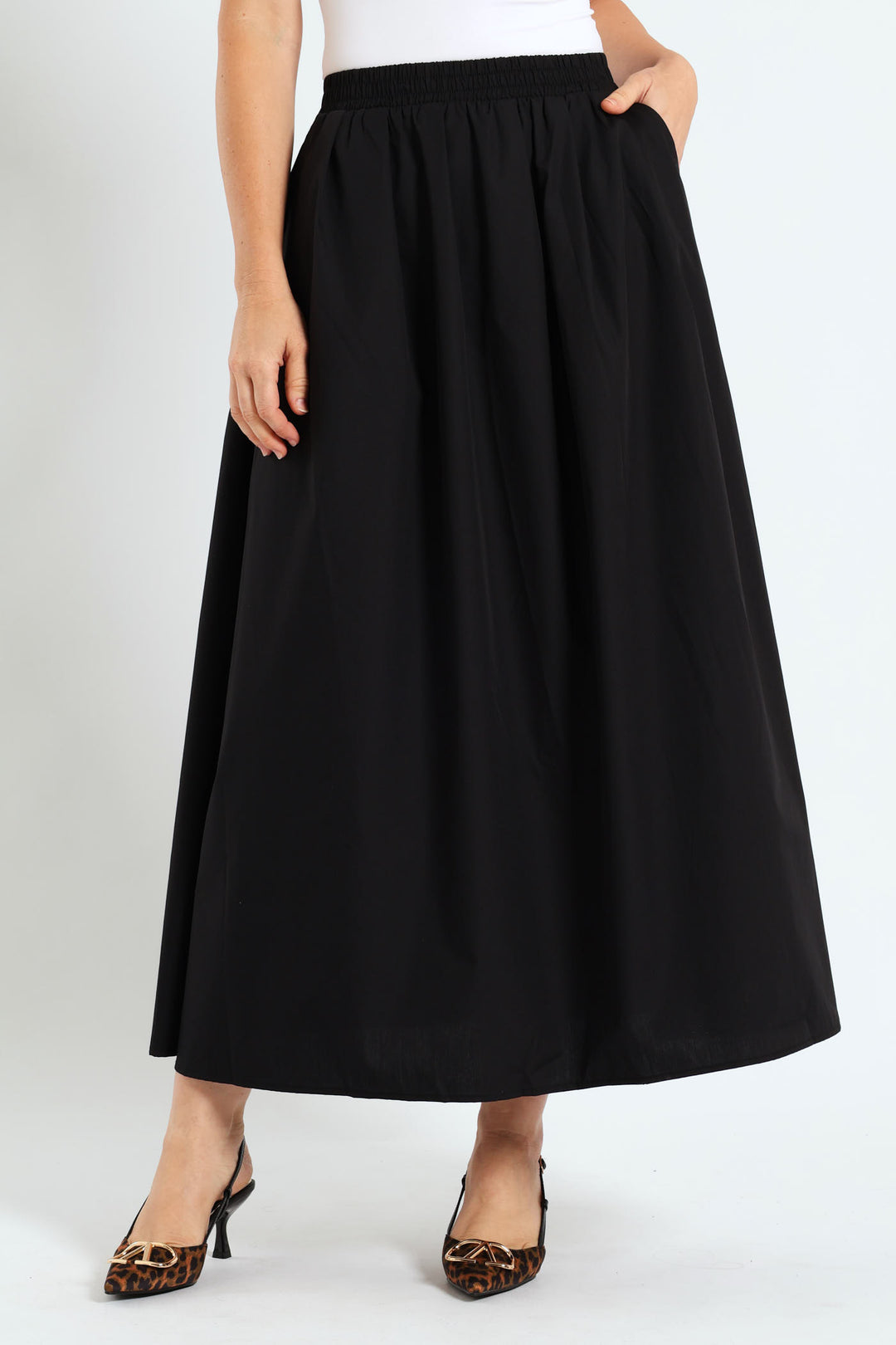 Pull-On Poplin Midi Skirt - Black