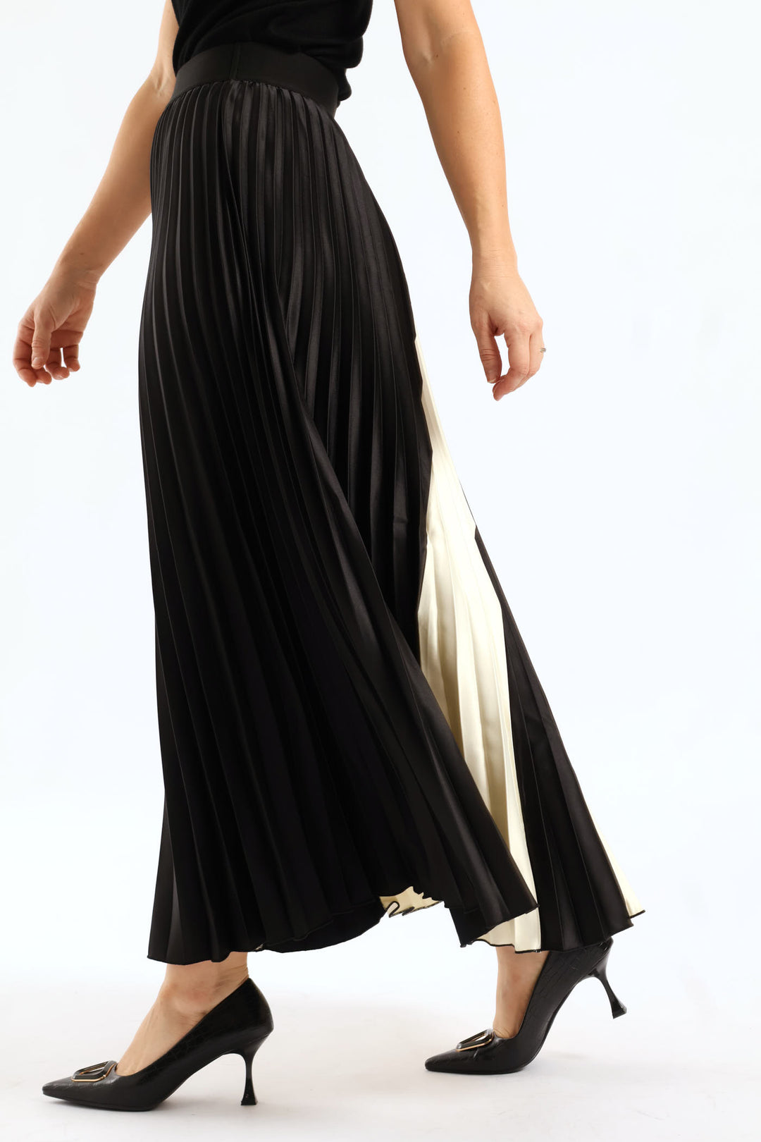 Swirly Colourblock Satin Maxi Skirt - Black/Cream